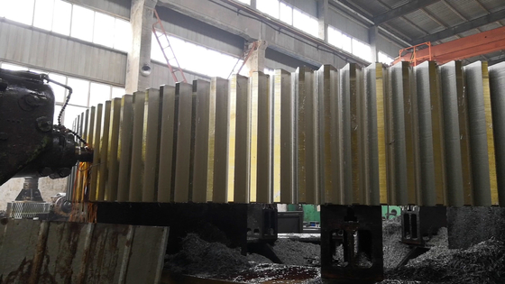 กำหนดเอง Ball Mill Girth Gear และ Pinion 6800mm เส้นผ่าศูนย์กลางปลาย