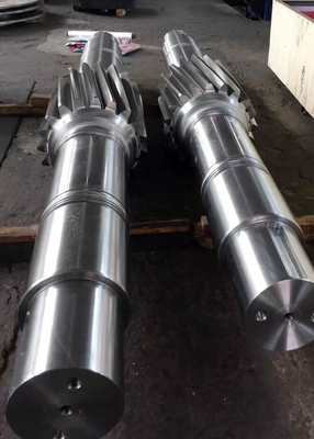 เฟืองเจียร Helical Pinion Shaft 17CrNiMo6 Steel Gearbox Output Shaft