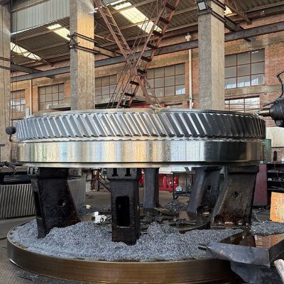 เครื่องยนต์สับไฮลิคส์คู่ที่ออกแบบมาเพื่อการส่งมอบทอร์คแรงสูงในอุตสาหกรรมเครื่องจักร