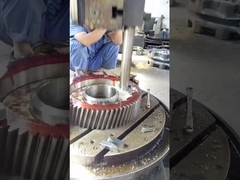 ระบบส่งกำลังแบบเฟืองเดี่ยวความเร็วสูง 17CrNiMo6 Steel Pinion Ra0.8